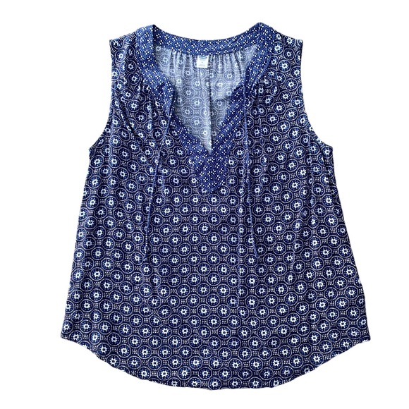 Old Navy NWOT Blue 2 Pattered Sleeveless Top Medium - Picture 8 of 12
